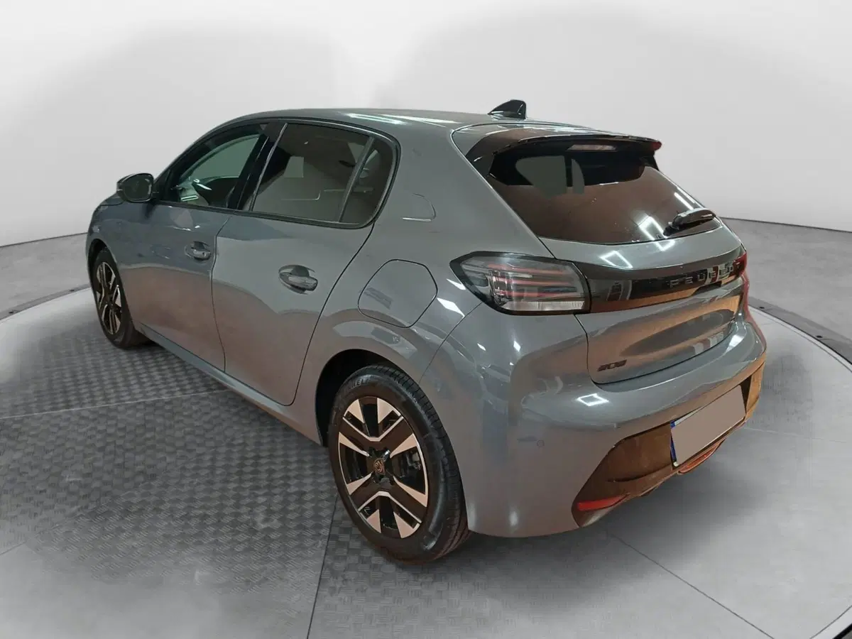 Peugeot 208 usata a Salerno (3)