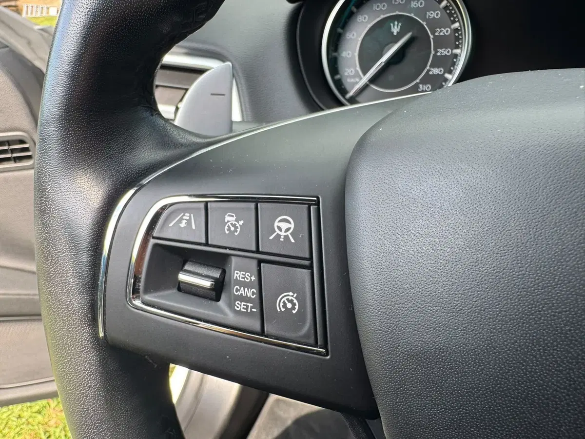 Maserati Ghibli usata a Salerno (18)