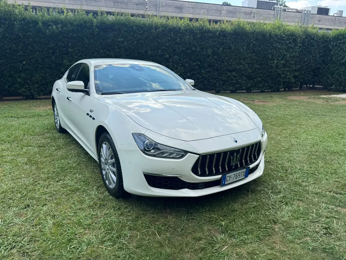 Maserati Ghibli usata a Salerno (2)