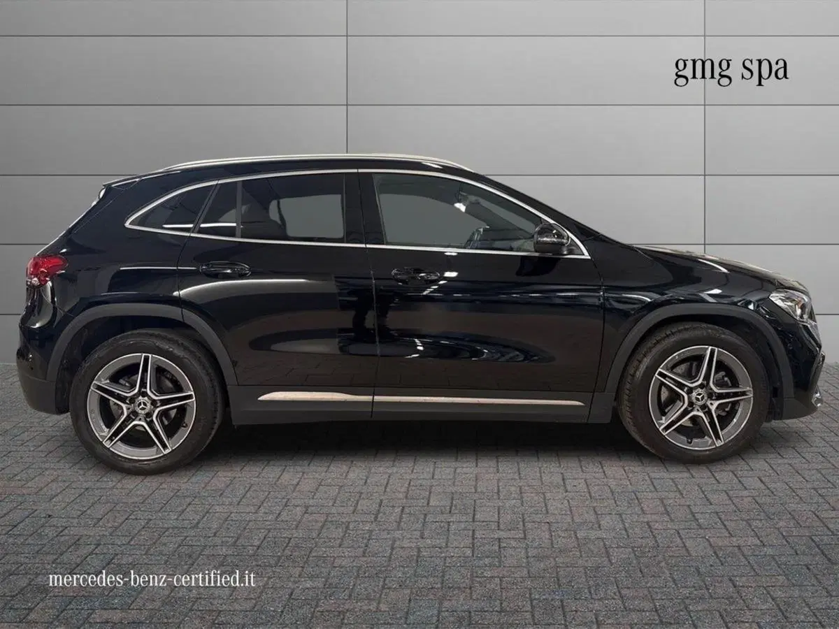 Mercedes-Benz GLA SUV usata a Prato (5)