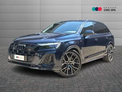 Audi Q7 3.0 tdi mhev S line edition quattro 286cv tiptronic 7p.ti del 2024 usata a Prato