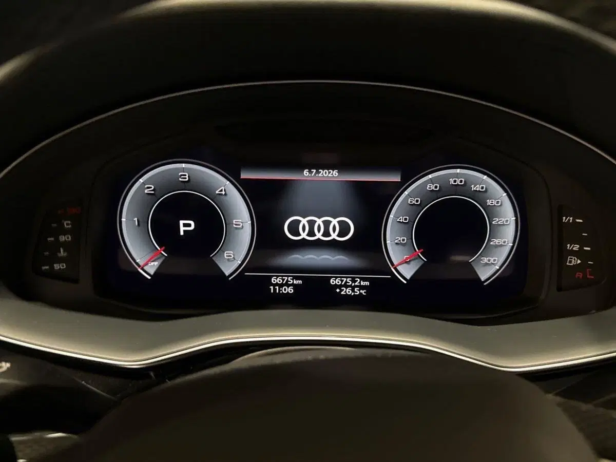 Audi Q7 usata a Prato (13)