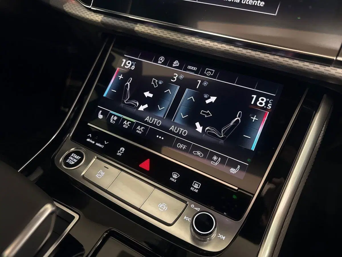 Audi Q7 usata a Prato (15)
