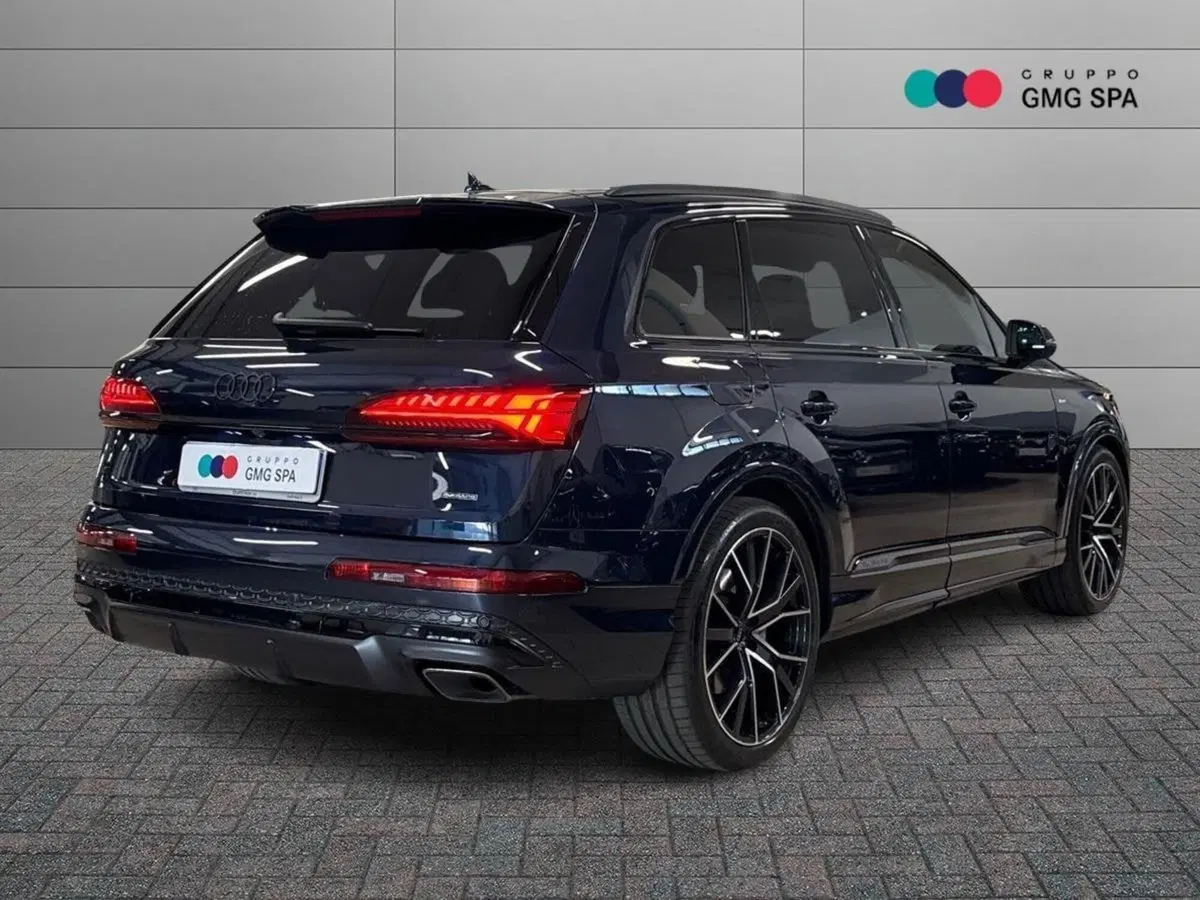 Audi Q7 usata a Prato (3)