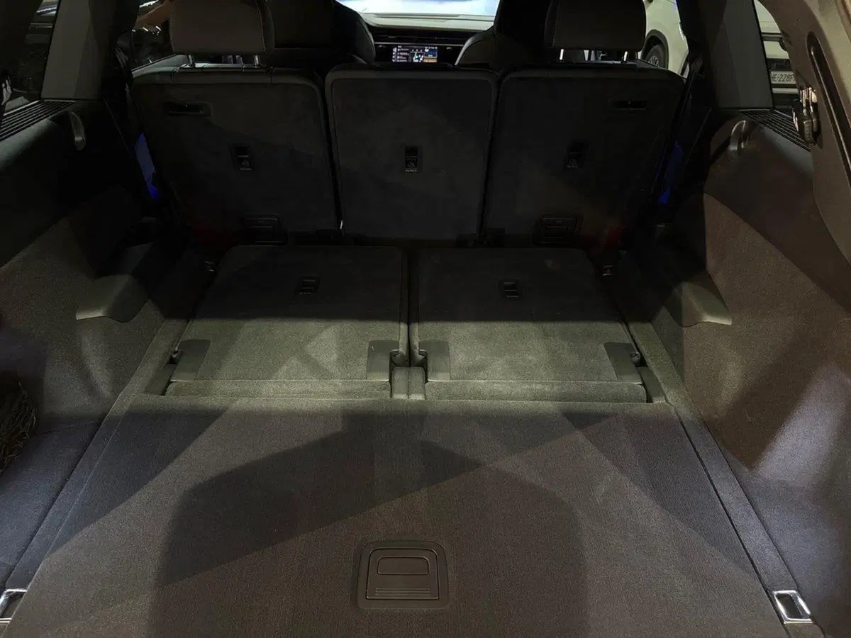 Audi Q7 usata a Prato (8)