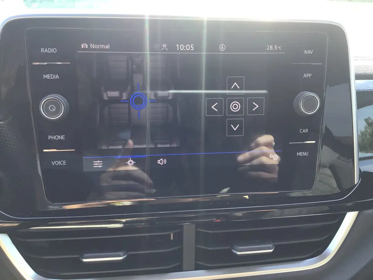 Volkswagen T-Roc usata a Genova (15)