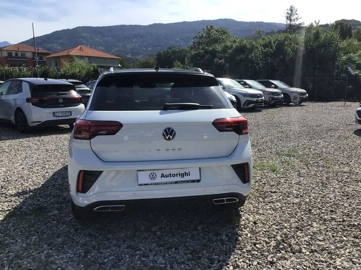 Volkswagen T-Roc usata a Genova (4)