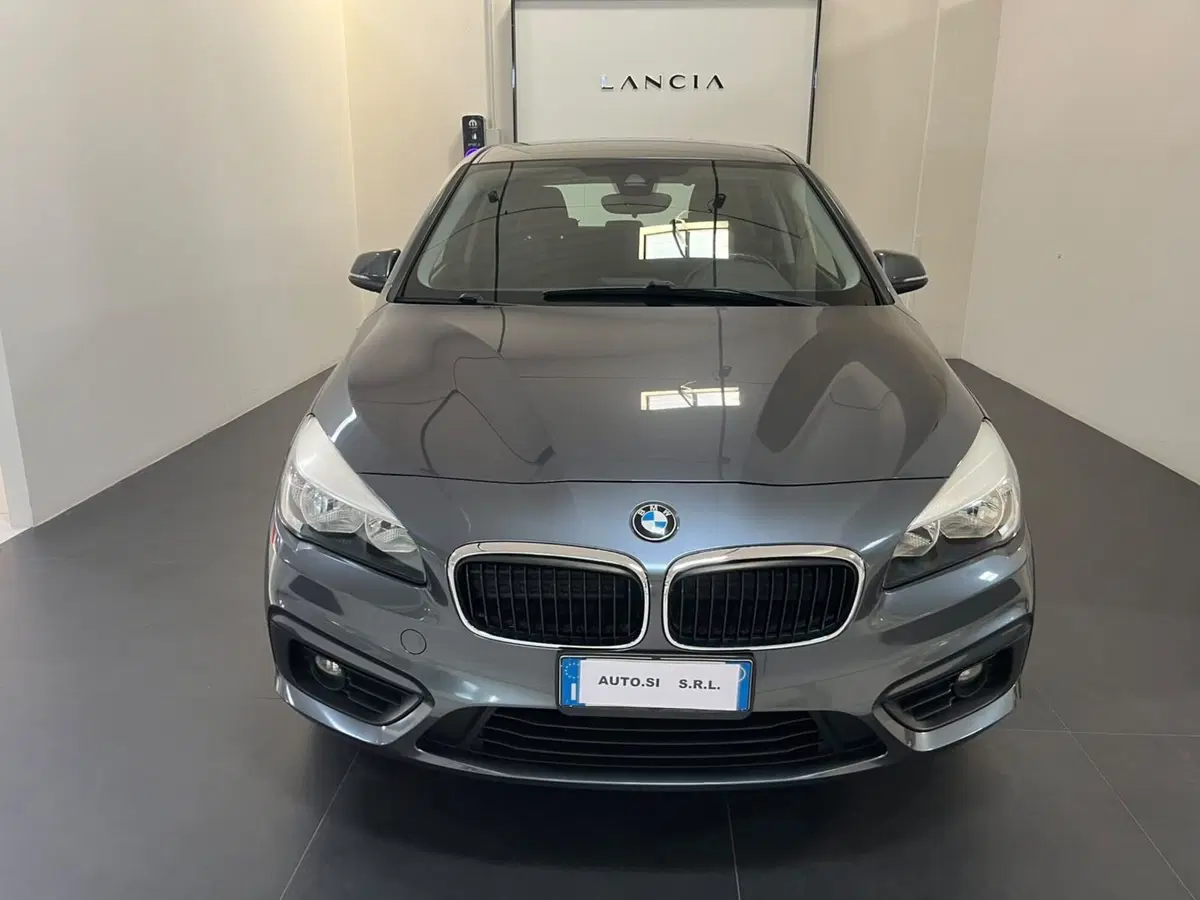 BMW Serie 2 Active Tourer usata a Lucca (2)