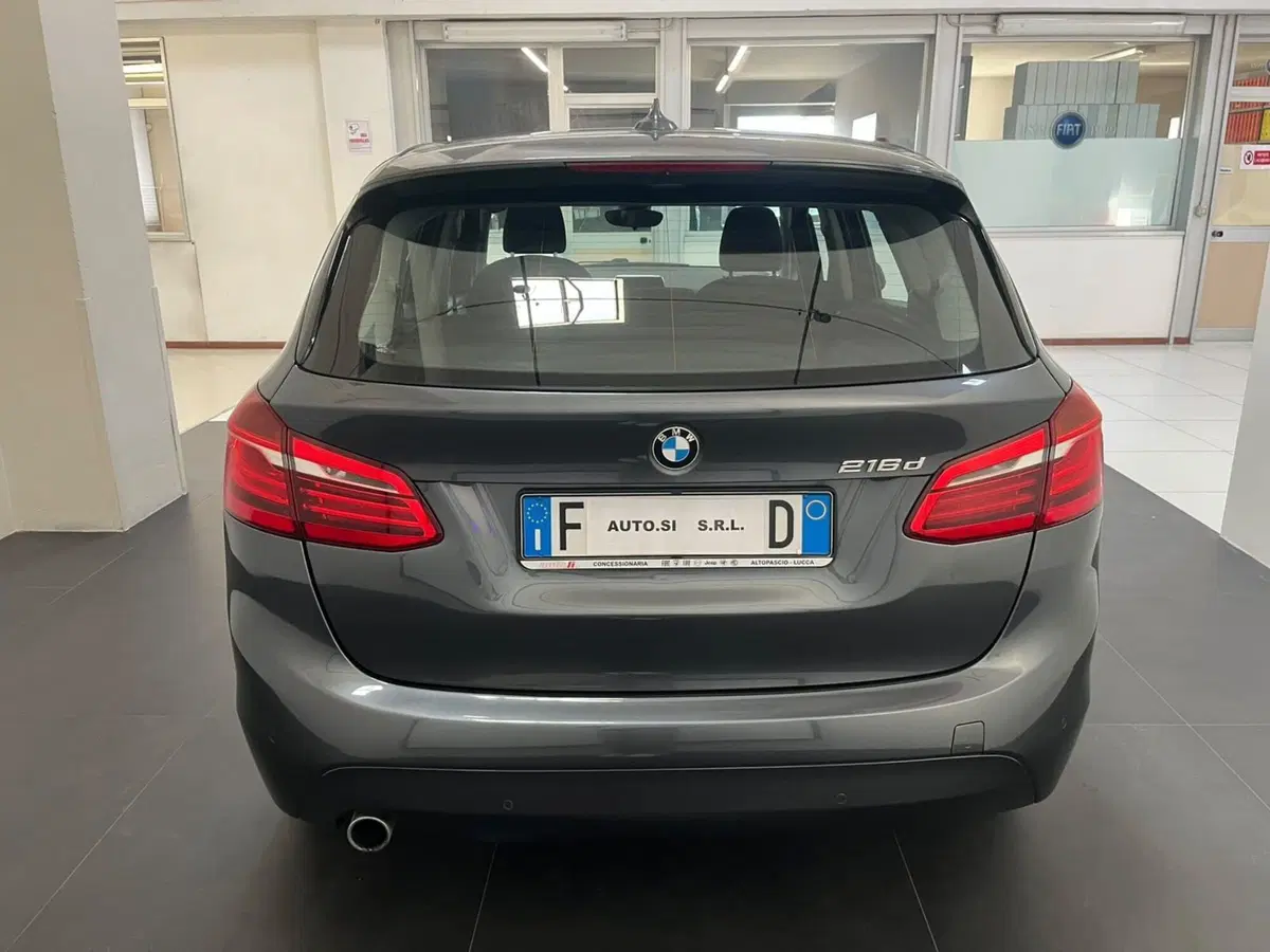 BMW Serie 2 Active Tourer usata a Lucca (5)
