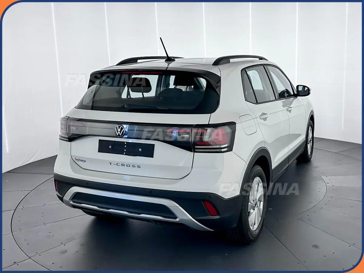 Volkswagen T-Cross usata a Milano (6)
