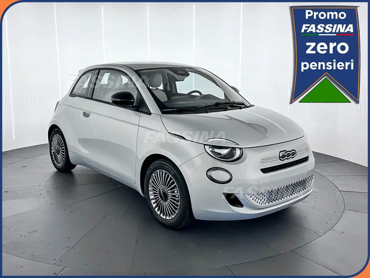 Fiat 500 nuova a Milano