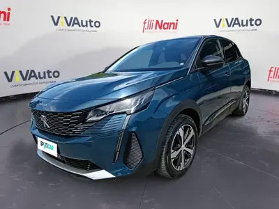 Peugeot 3008 BlueHDi 130 S&amp;S Allure Pack del 2022 usata a Massa
