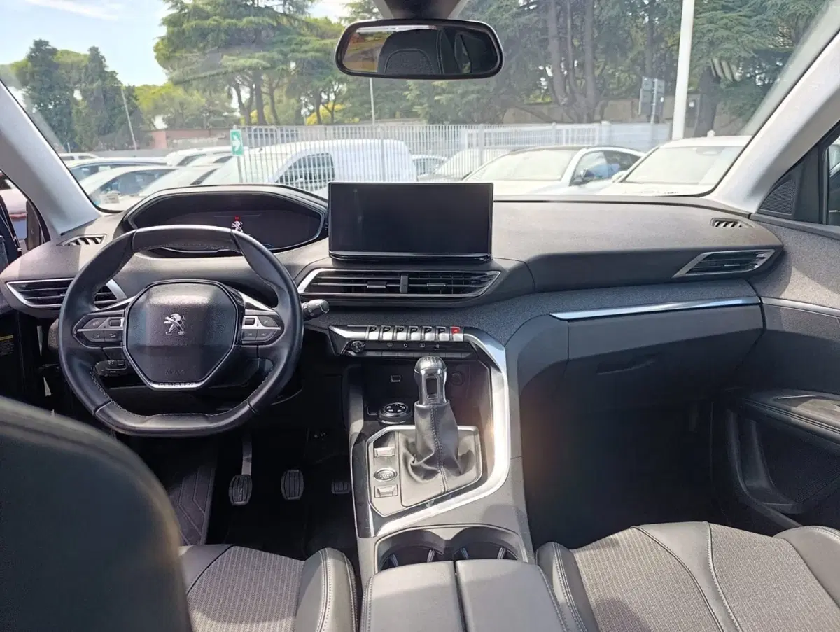 Peugeot 3008 usata a Massa-Carrara (16)