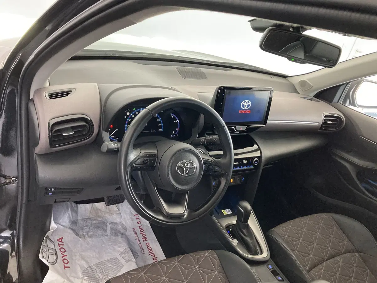 Toyota Yaris Cross usata a Foggia (11)
