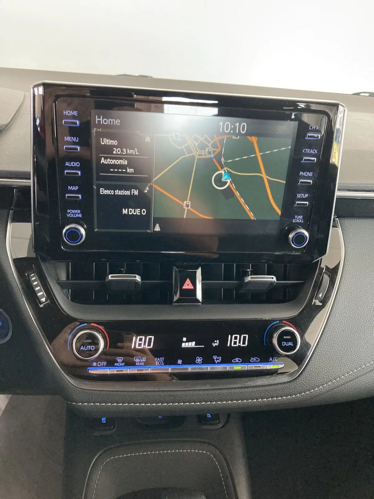 Toyota Corolla Touring Sports usata a Foggia (15)
