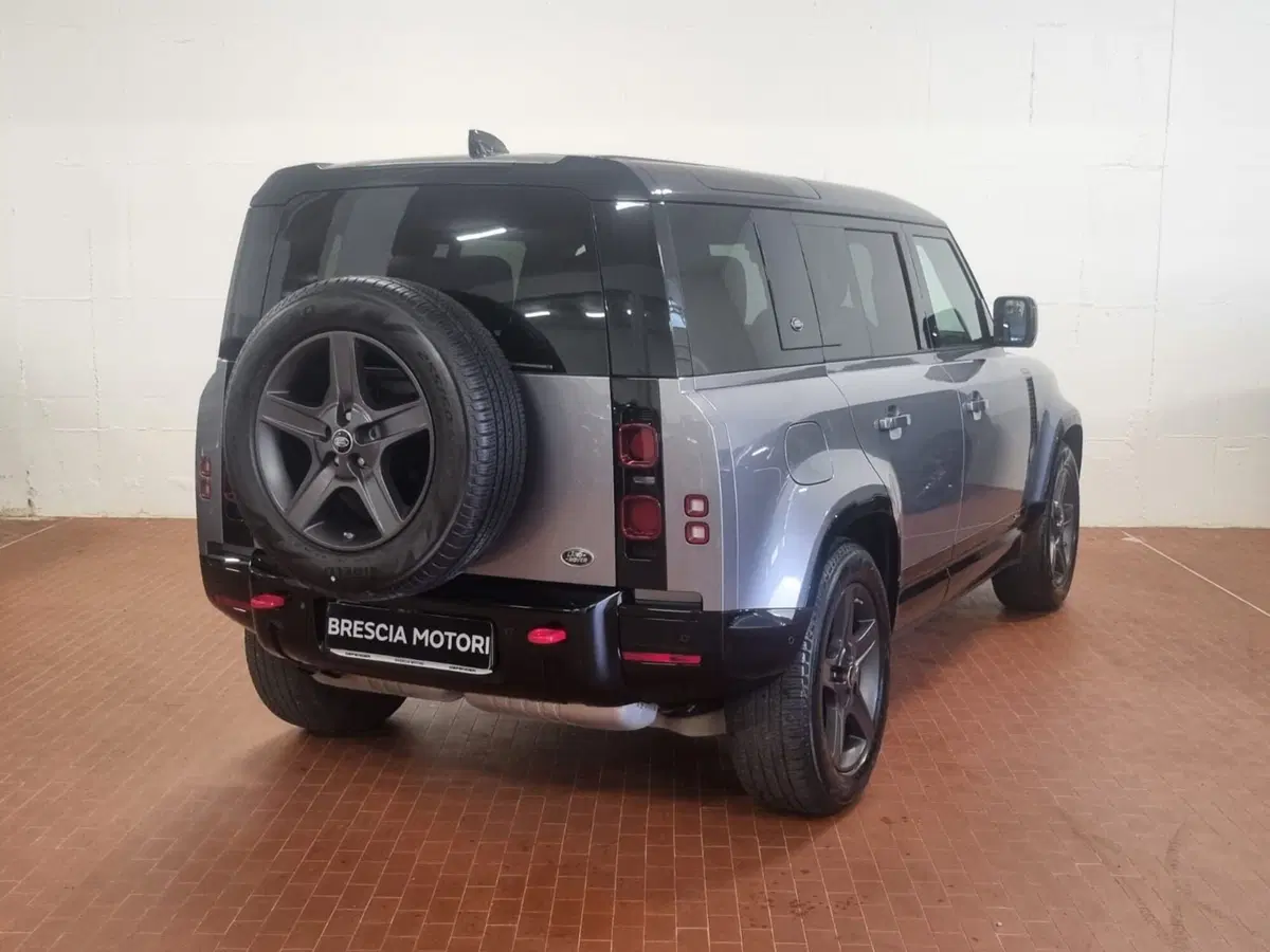Land Rover Defender usata a Brescia (2)