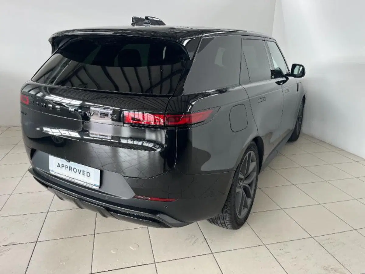 Land Rover Range Rover Sport usata a Venezia (3)