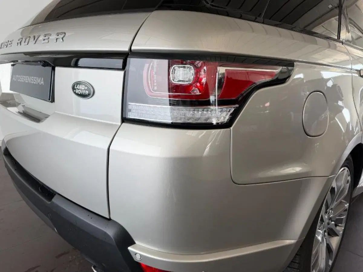 Land Rover Range Rover Sport usata a Venezia (3)