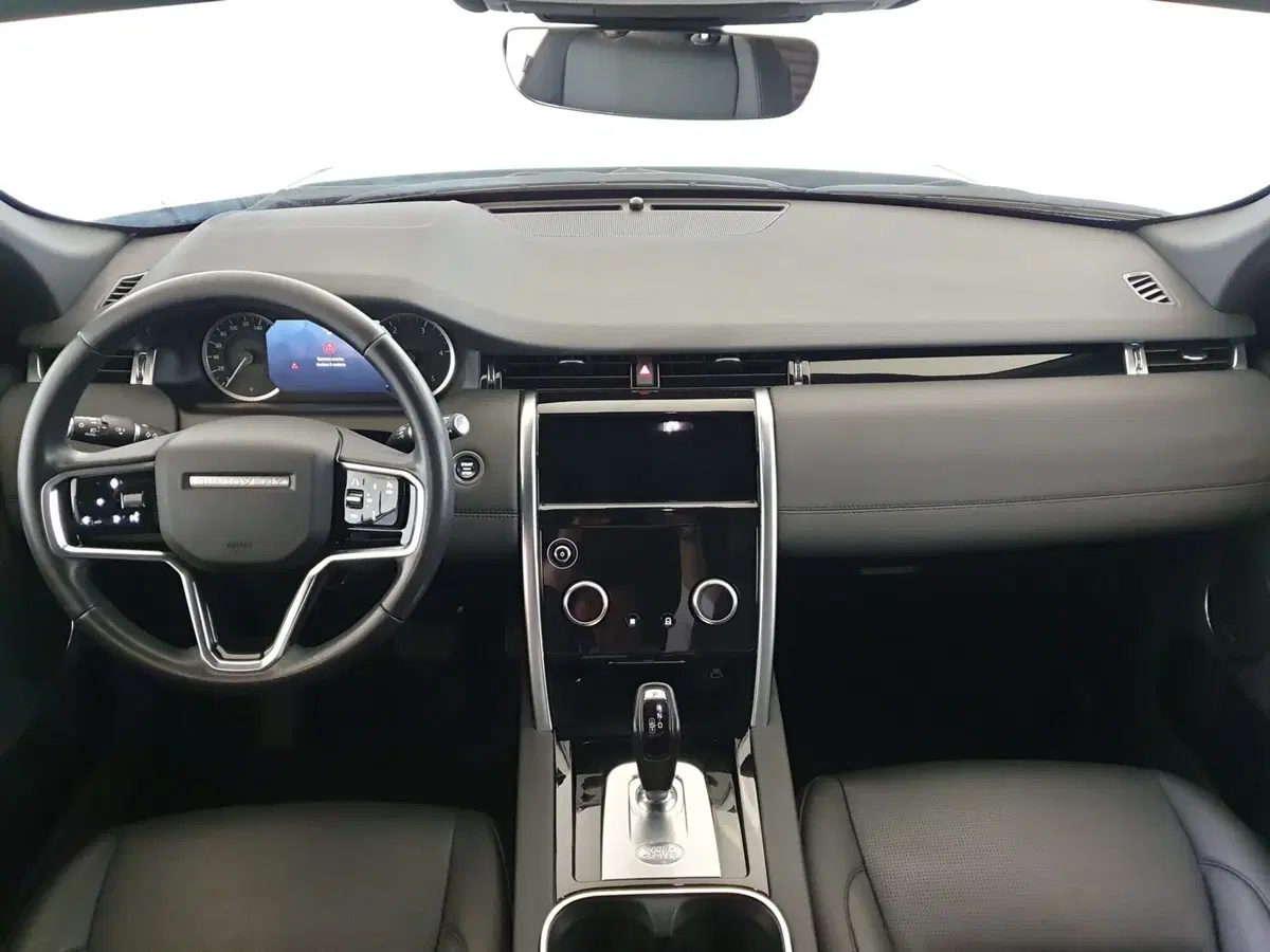 Land Rover Discovery Sport usata a Monza e Brianza (4)