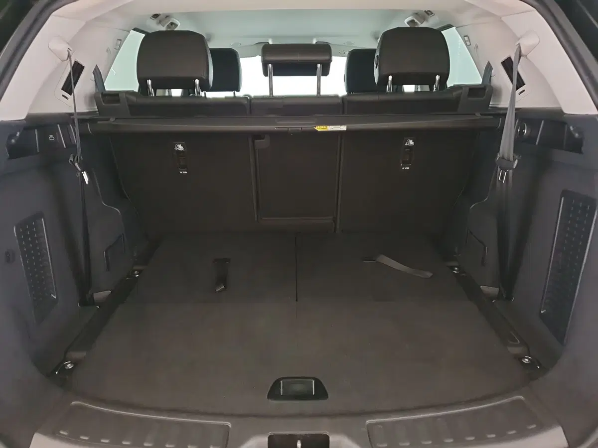 Land Rover Discovery Sport usata a Monza e Brianza (13)