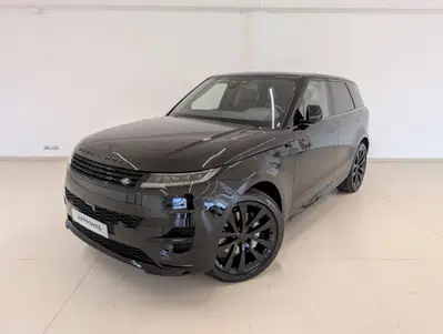 Land Rover Range Rover Sport 3.0 l6 400 CV HSE Dynamic Stealth del 2026 usata a Alba