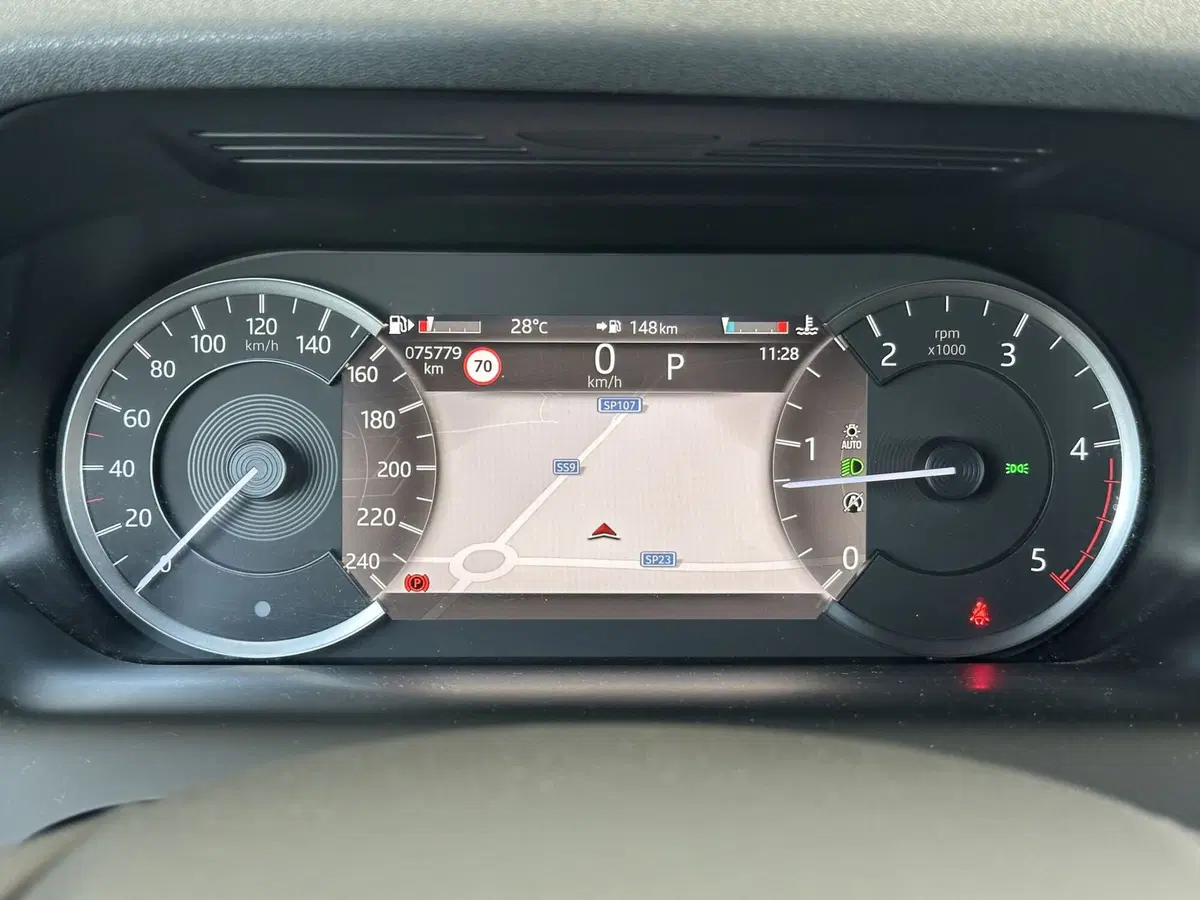 Land Rover Discovery Sport usata a Lodi (10)