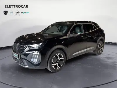 Peugeot 2008 1.2 hybrid GT Exclusive 145cv e-dcs6 del 2025 usata a Bassano del Grappa