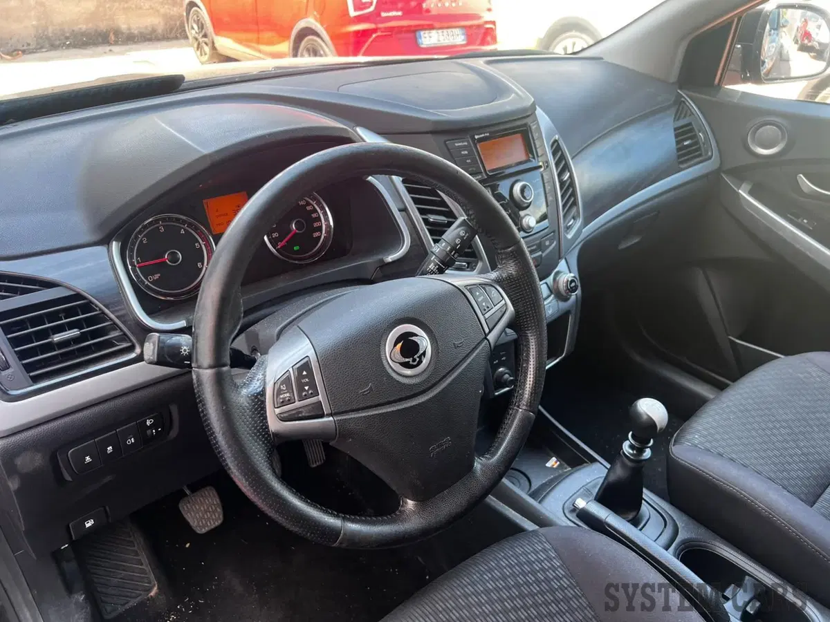 Ssangyong Korando usata a Monza e Brianza (4)