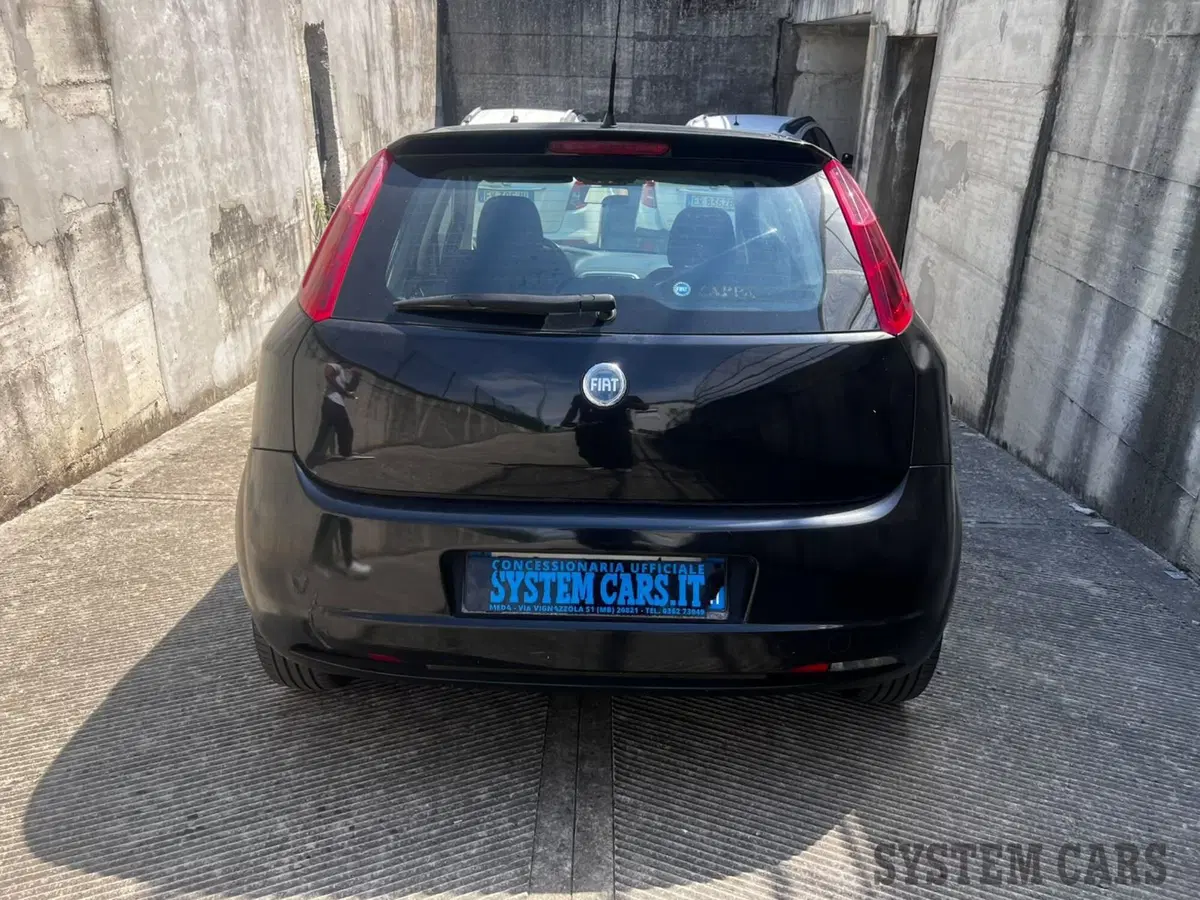 Fiat Grande Punto usata a Monza e Brianza (4)
