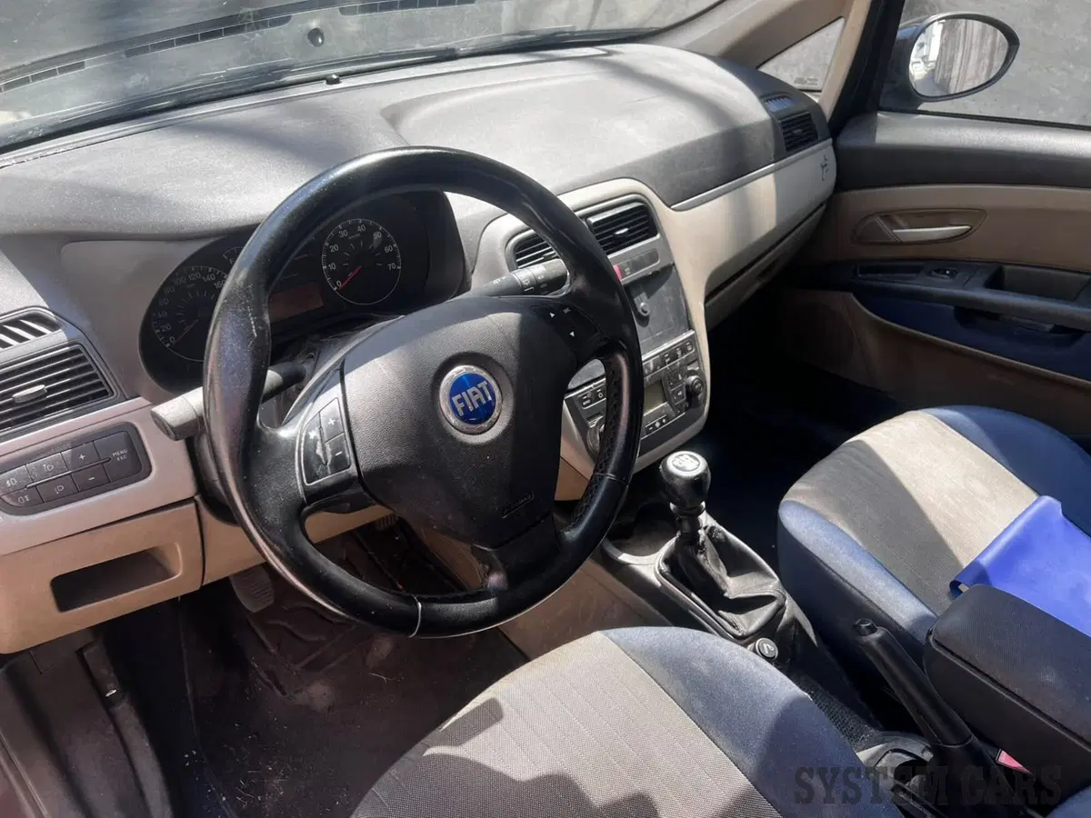 Fiat Grande Punto usata a Monza e Brianza (5)