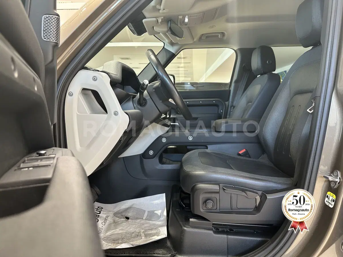 Land Rover Defender usata a Forlì-Cesena (14)
