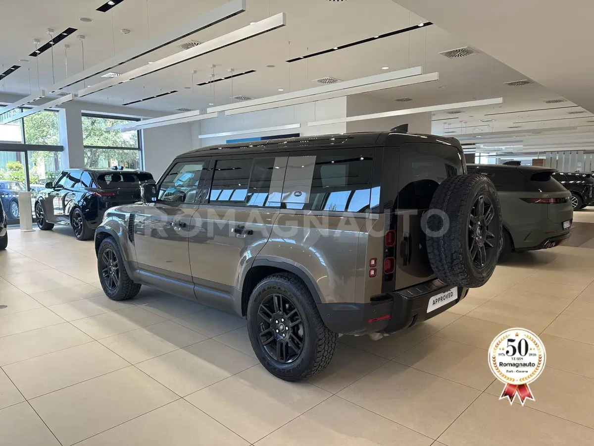 Land Rover Defender usata a Forlì-Cesena (7)