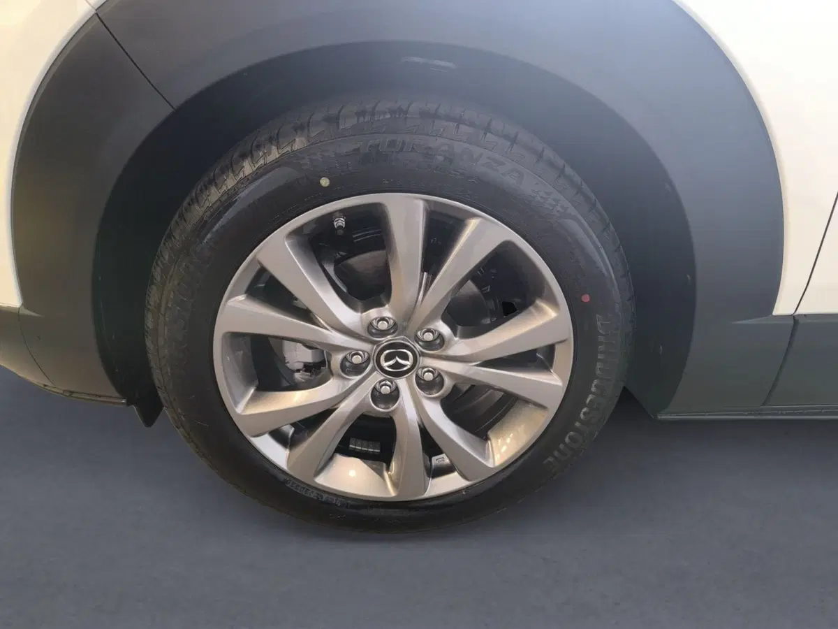 Mazda CX-30 nuova a Udine (7)