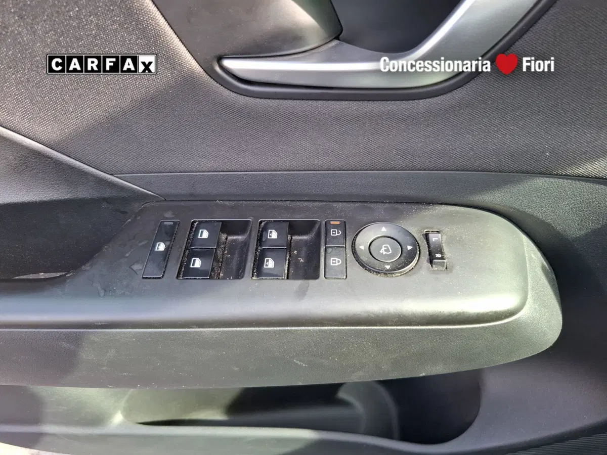 Hyundai Kona usata a Latina (20)