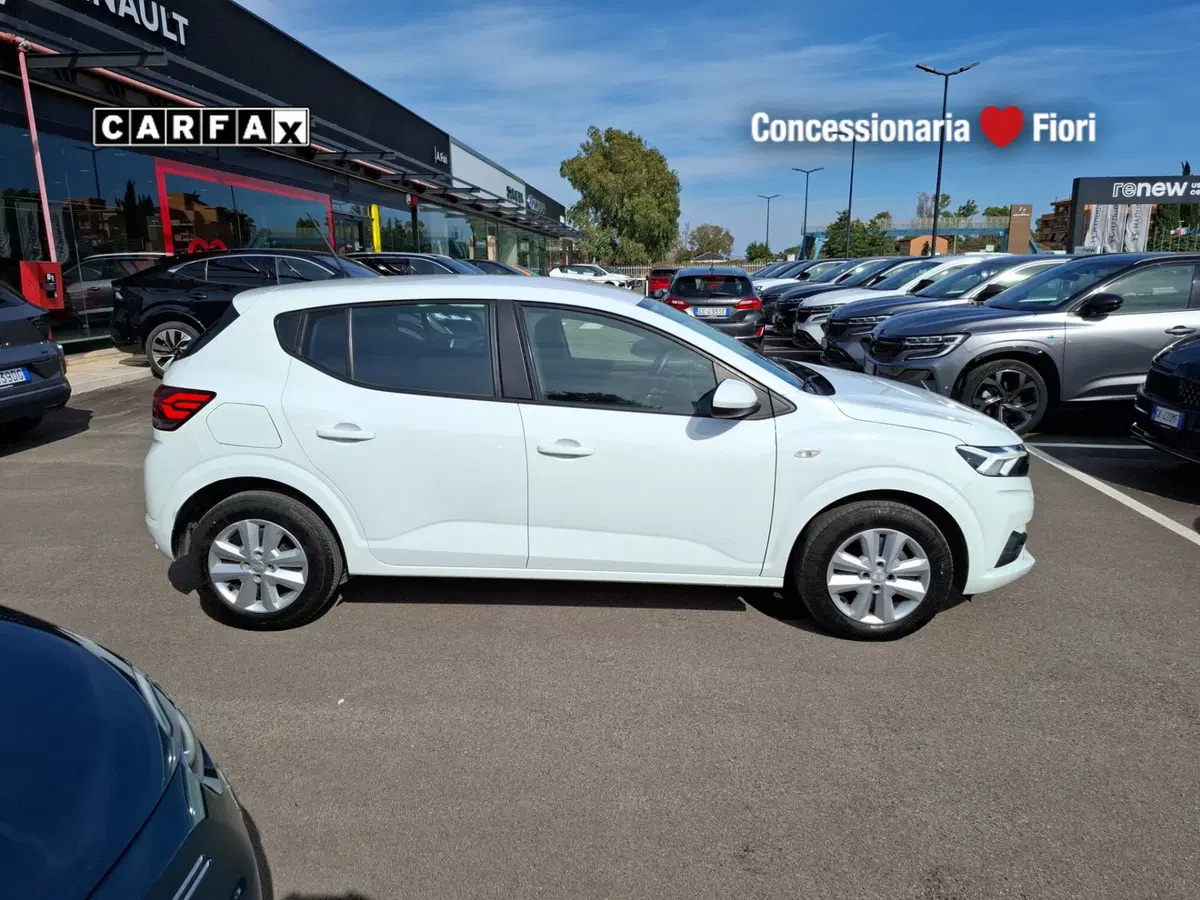 Dacia Sandero usata a Latina (8)