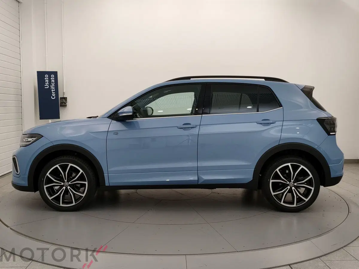 Volkswagen T-Cross nuova a Varese (3)