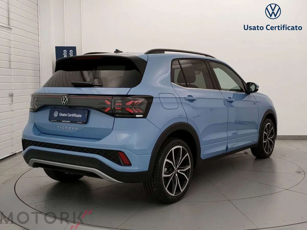 Volkswagen T-Cross nuova a Varese (5)