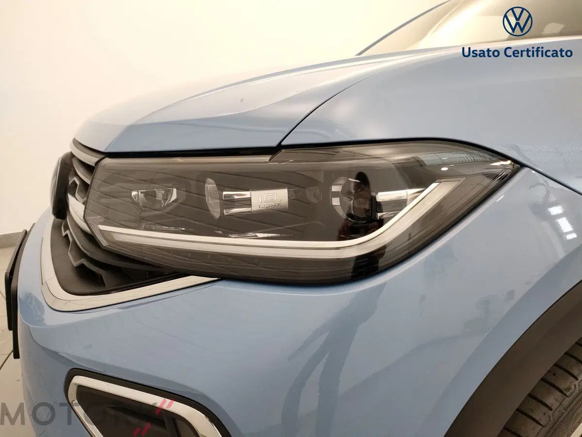 Volkswagen T-Cross nuova a Varese (7)