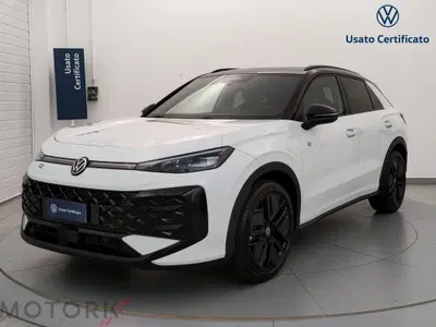 Volkswagen T-Roc 1.5 etsi R-Line 150cv dsg nuova a Busto Arsizio