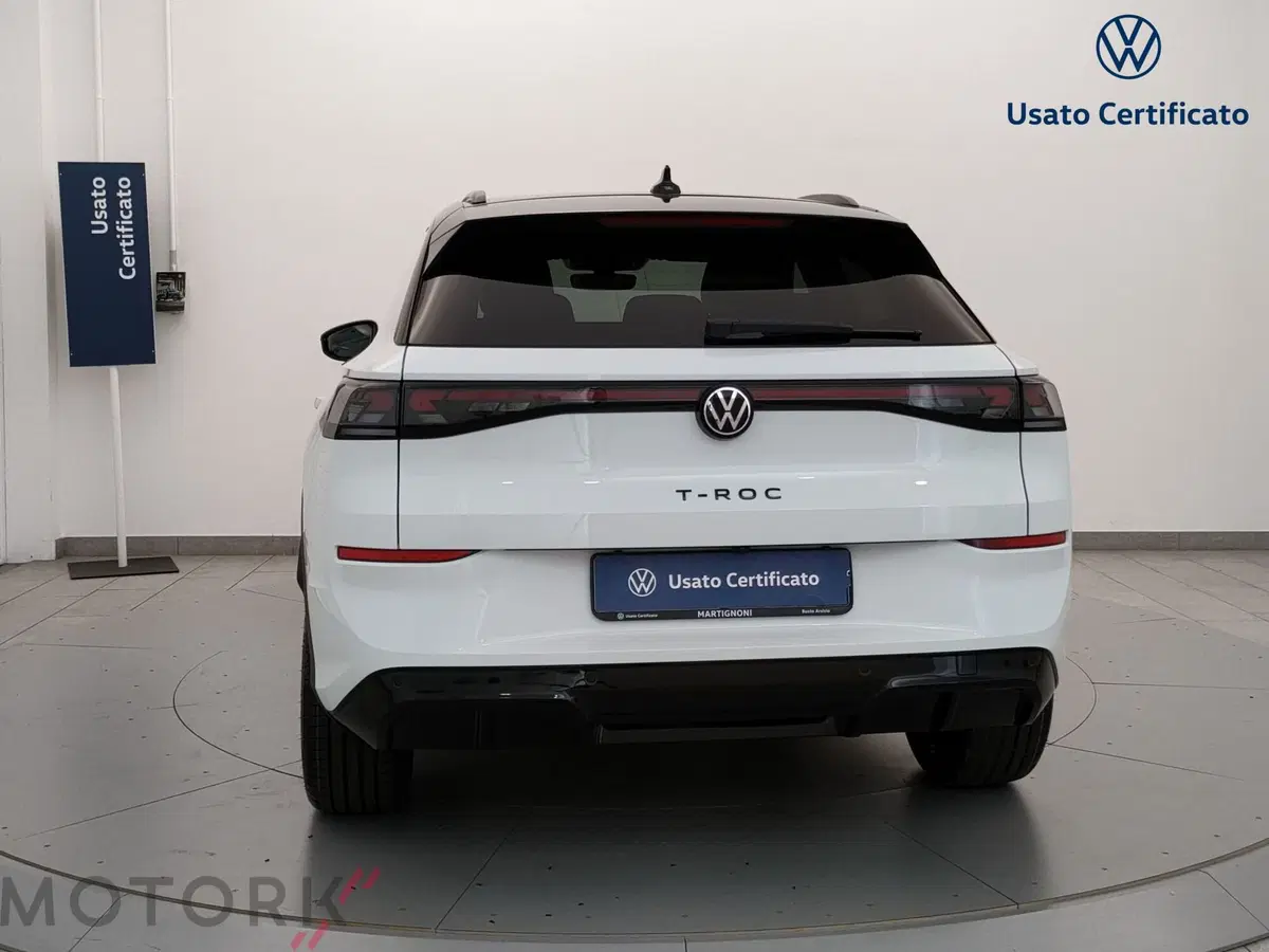 Volkswagen T-Roc nuova a Varese (4)