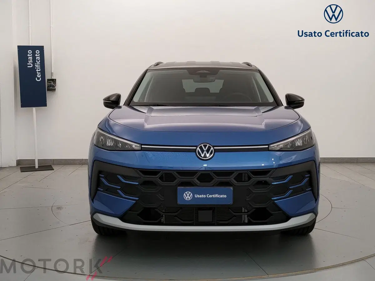 Volkswagen T-Roc nuova a Varese (2)