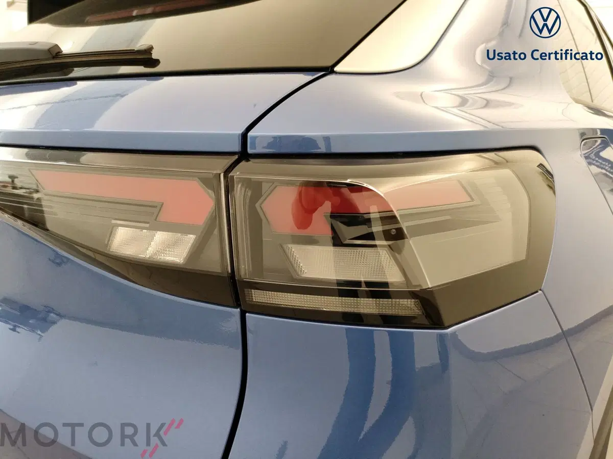 Volkswagen T-Roc nuova a Varese (8)