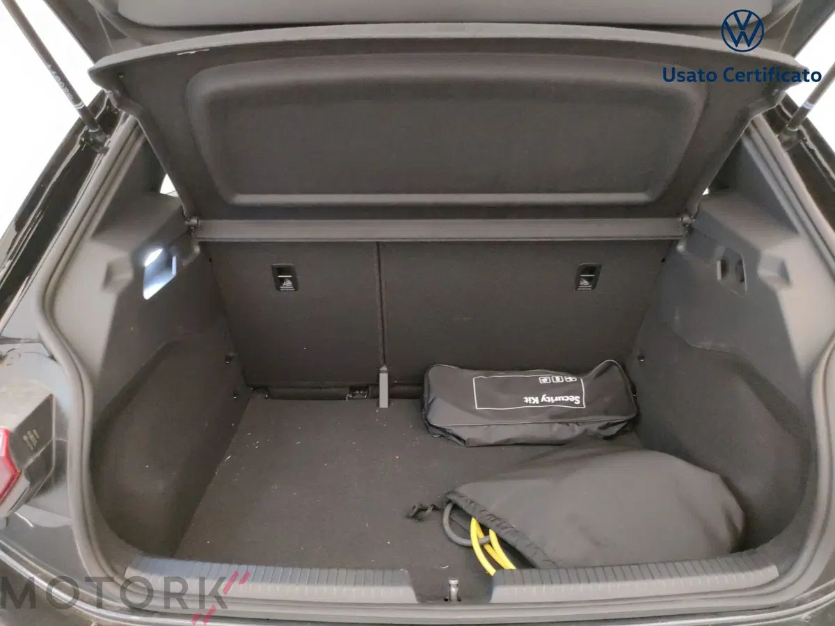 Volkswagen ID.3 usata a Varese (9)