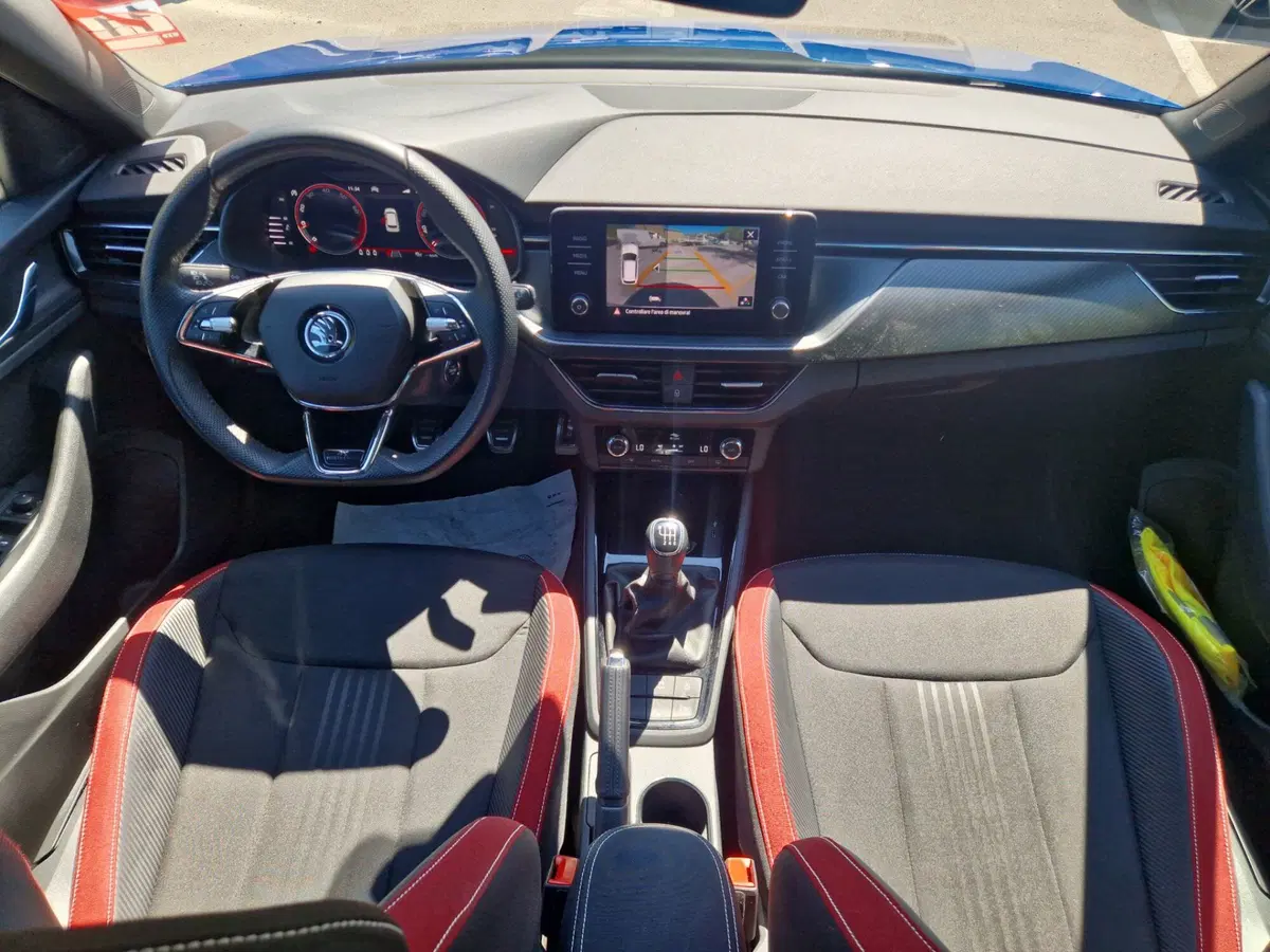 Skoda Kamiq usata a Siena (10)