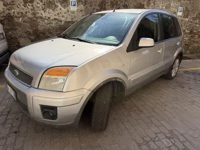 Ford Fusion 1.4 TDCi 5p. del 2008 usata a Genova
