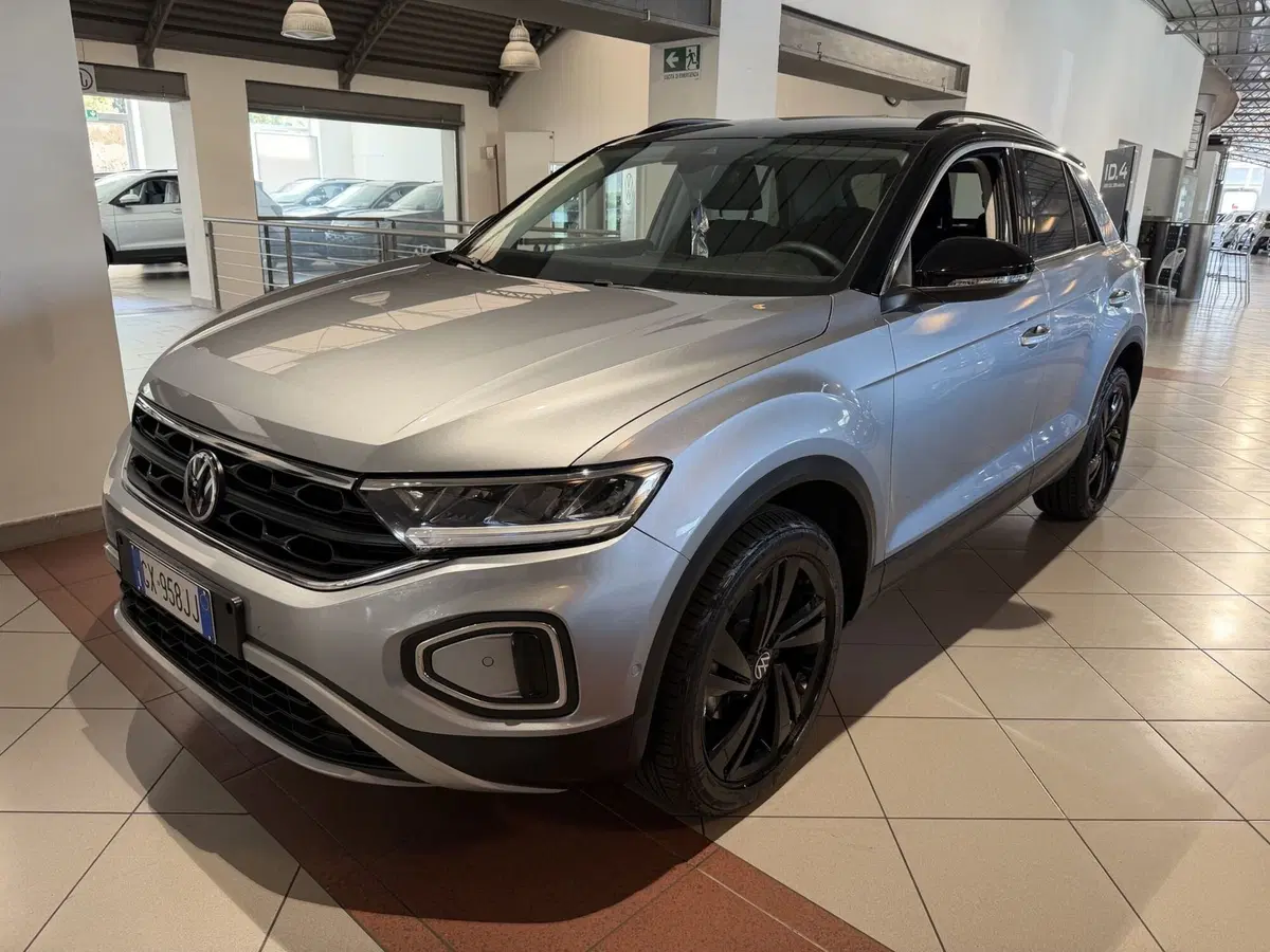 Volkswagen T-Roc usata a Genova