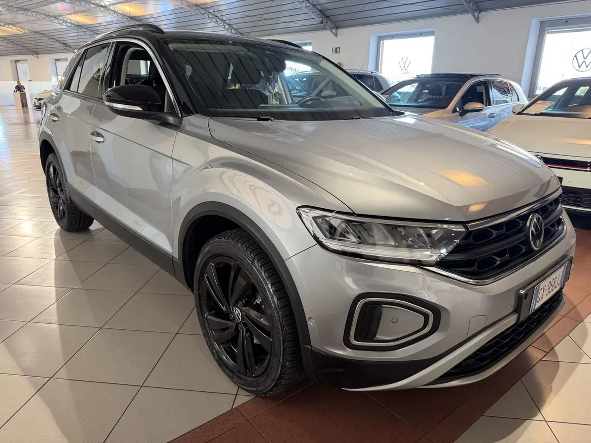 Volkswagen T-Roc usata a Genova (6)