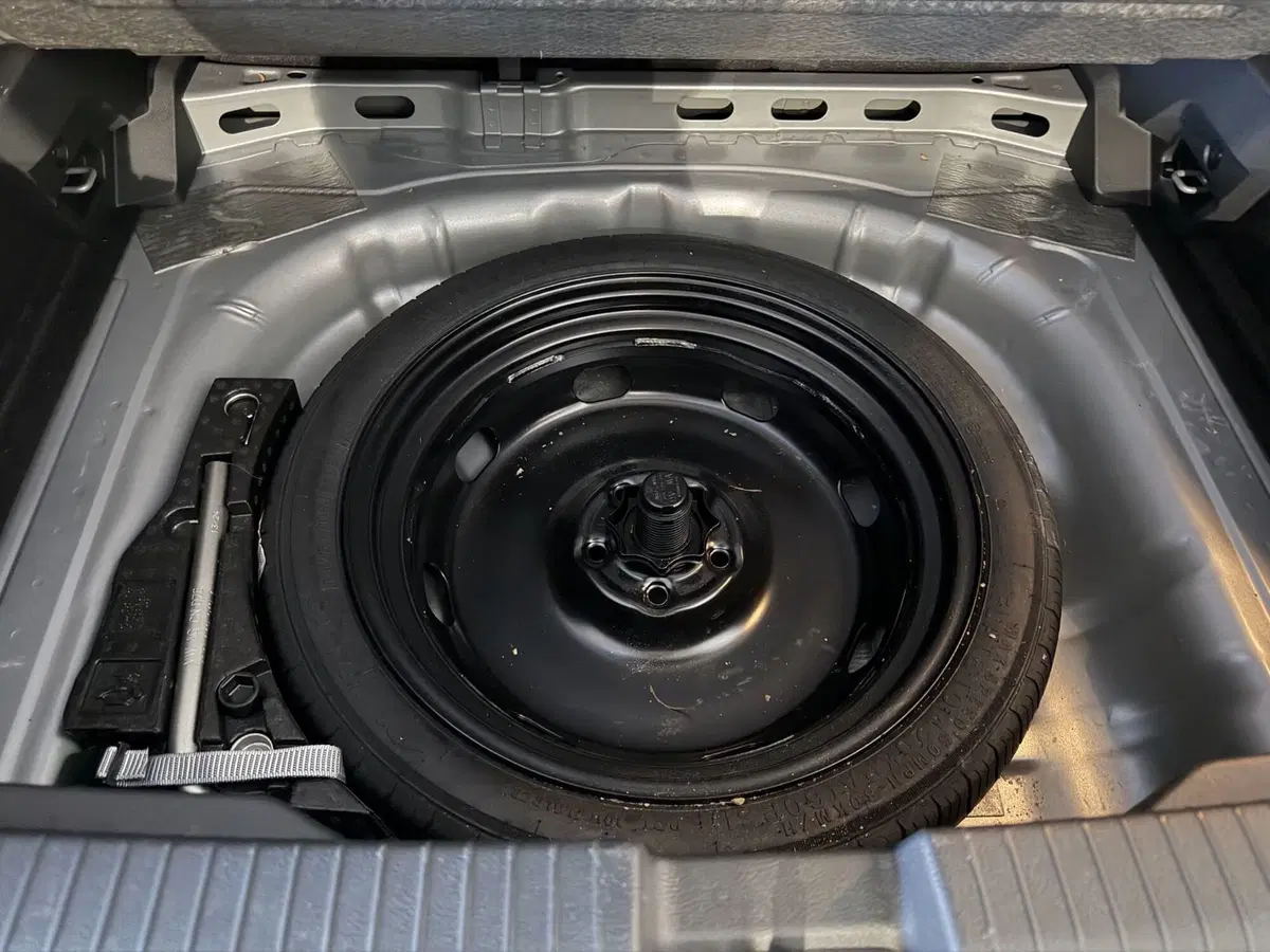 Volkswagen T-Roc usata a Genova (9)