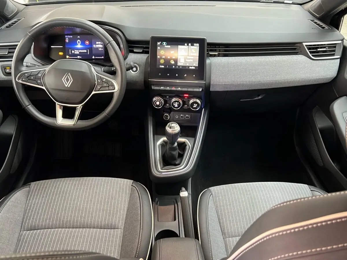Renault Clio usata a Roma (11)