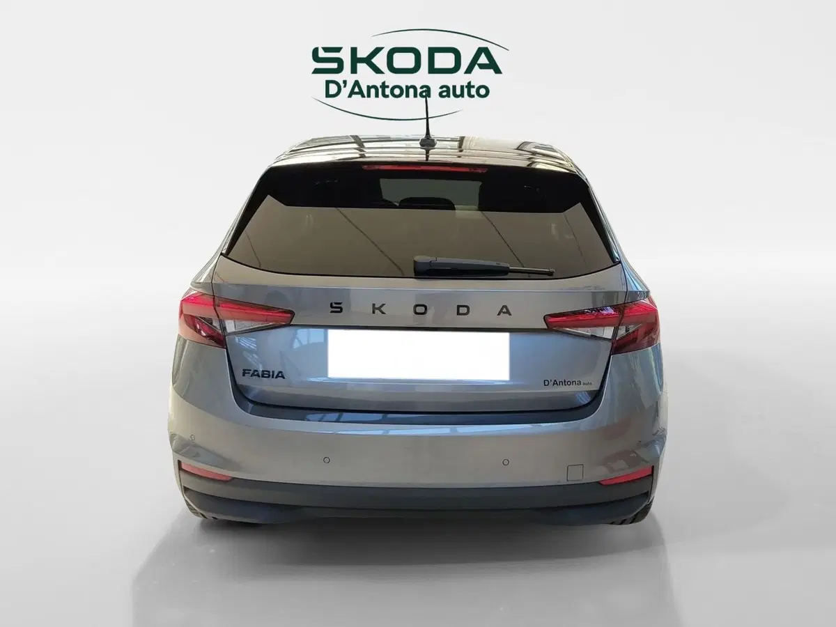 Skoda Fabia usata a Taranto (4)